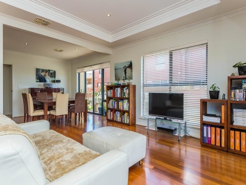 1/12 Kensington Street, East Perth WA 6004