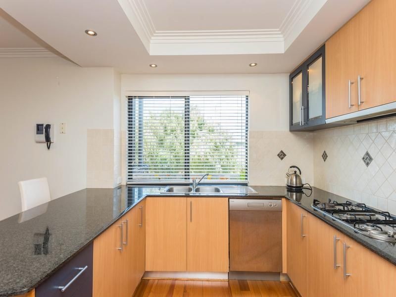 1/12 Kensington Street, East Perth WA 6004