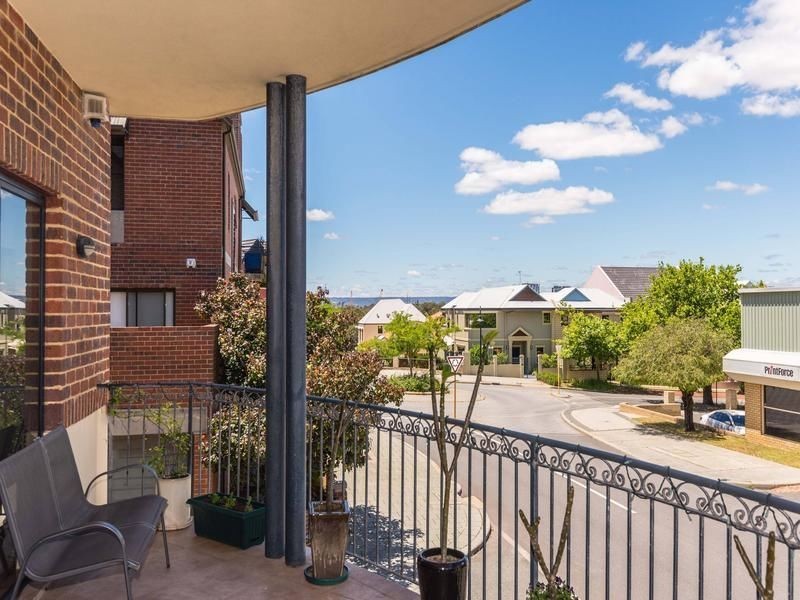 1/12 Kensington Street, East Perth WA 6004