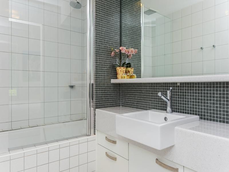 13/1 Henry Lawson Walk, East Perth WA 6004