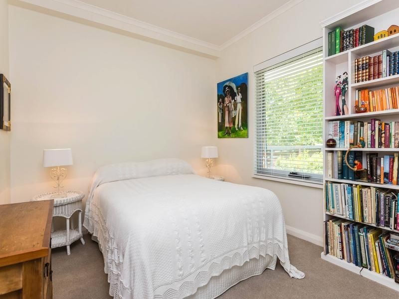 13/1 Henry Lawson Walk, East Perth WA 6004