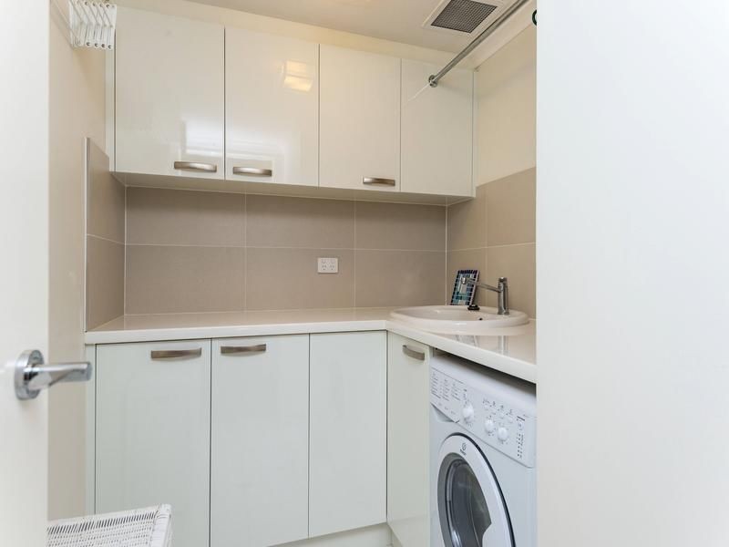 13/1 Henry Lawson Walk, East Perth WA 6004