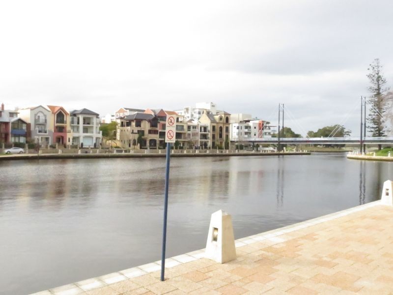 49/20 Royal Street, East Perth WA 6004