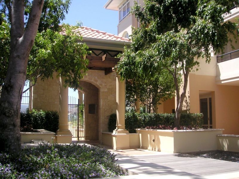 49/20 Royal Street, East Perth WA 6004