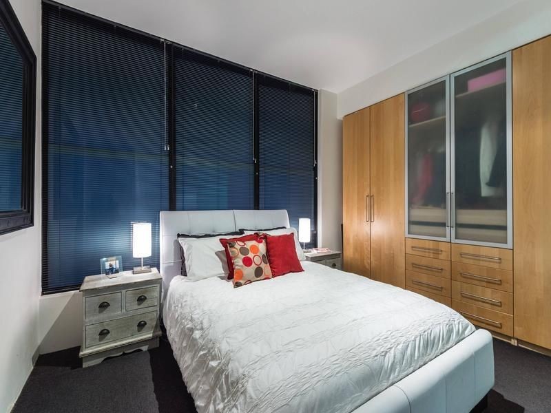 1/32 Kensington Street, East Perth WA 6004