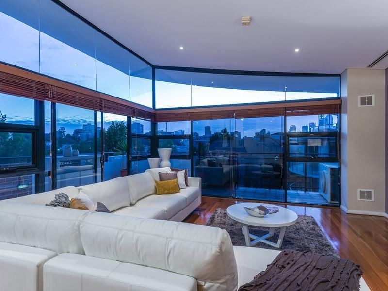 24/82 Royal Street, East Perth WA 6004