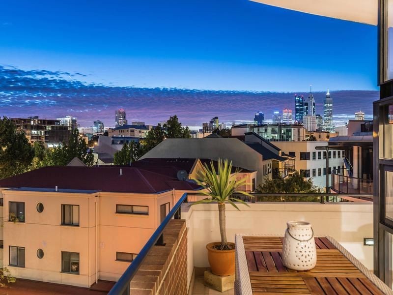 24/82 Royal Street, East Perth WA 6004