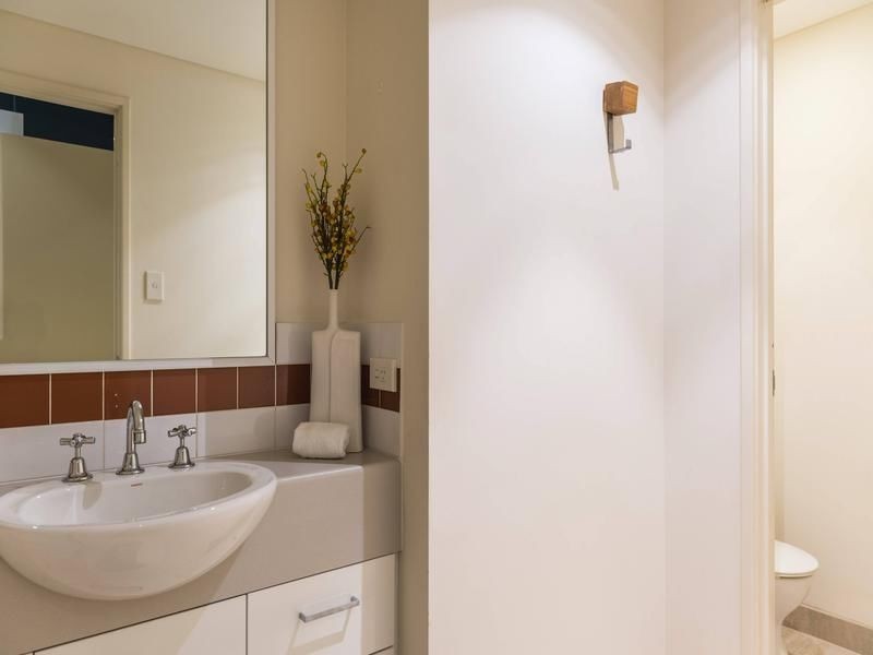 24/82 Royal Street, East Perth WA 6004