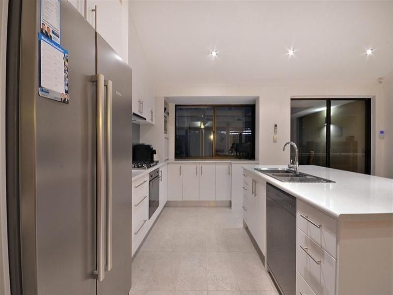 7 Emerald Way, Edgewater WA 6027