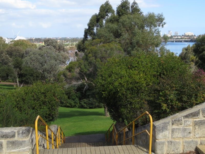 5A Third Avenue East, Maylands WA 6051