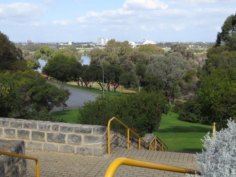 5A Third Avenue East, Maylands WA 6051