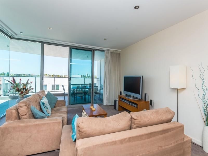 17/132 Terrace Road, Perth WA 6000