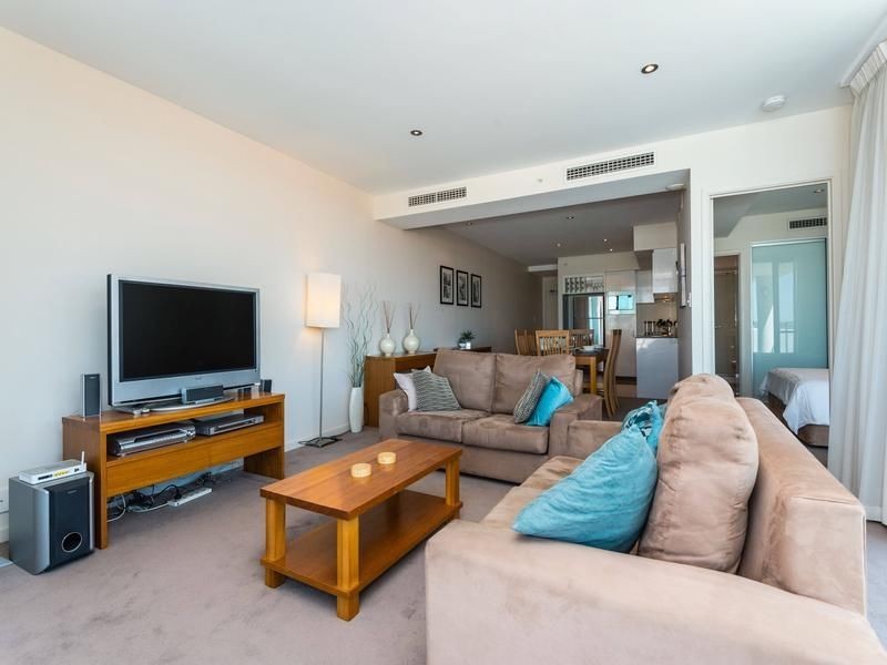 17/132 Terrace Road, Perth WA 6000