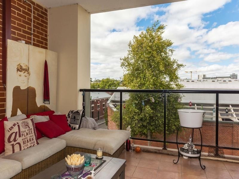 6/104 Brown Street, East Perth WA 6004