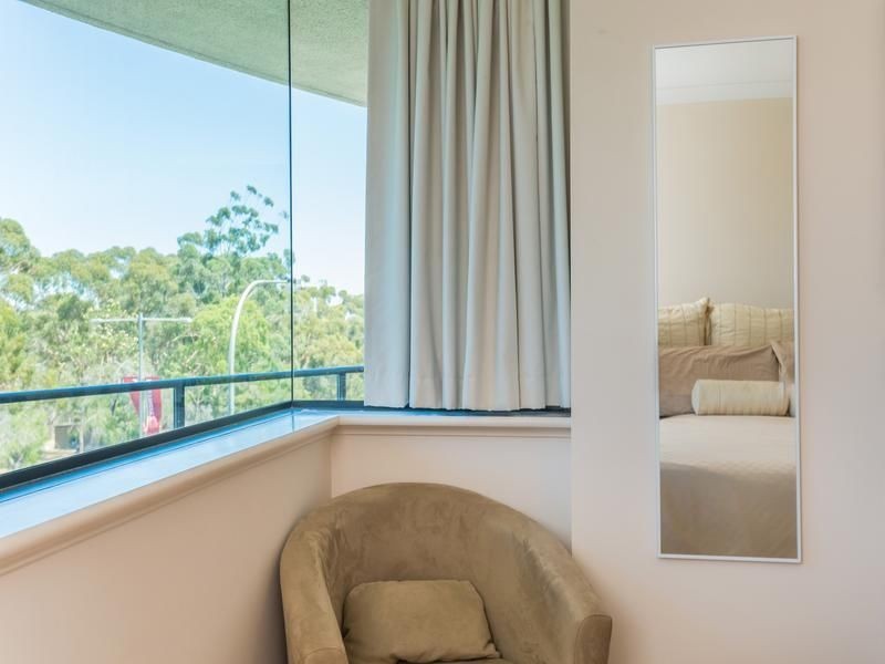 27/36 Kings Park Road, West Perth WA 6005