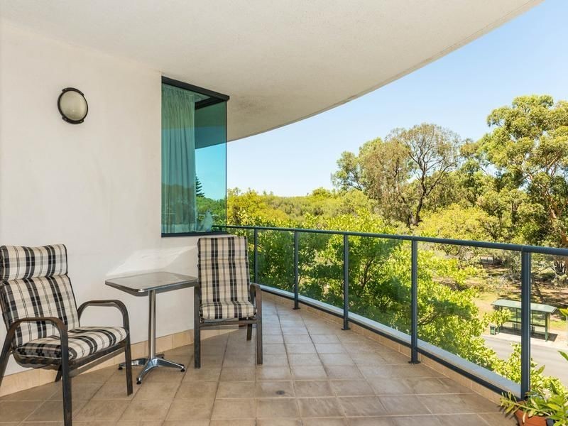 27/36 Kings Park Road, West Perth WA 6005