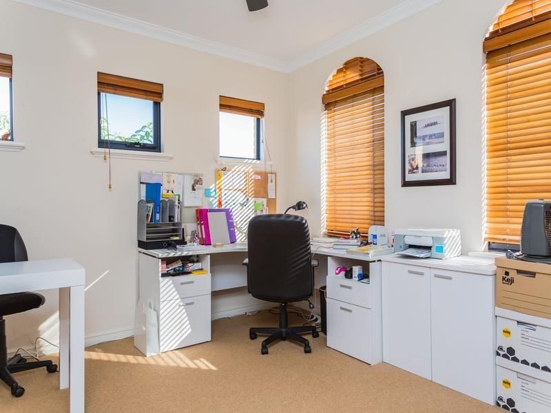 6 Sopwith Elbow, Maylands WA 6051