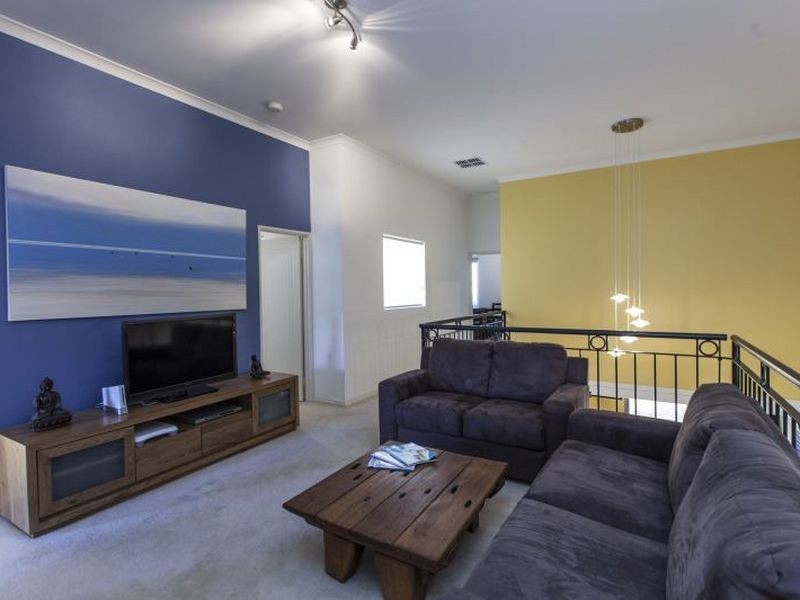 47 Haig Park Circle, East Perth WA 6004