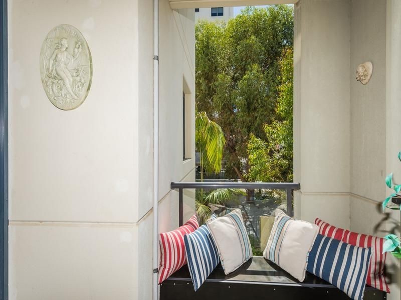 8/2 Outram Street, West Perth WA 6005