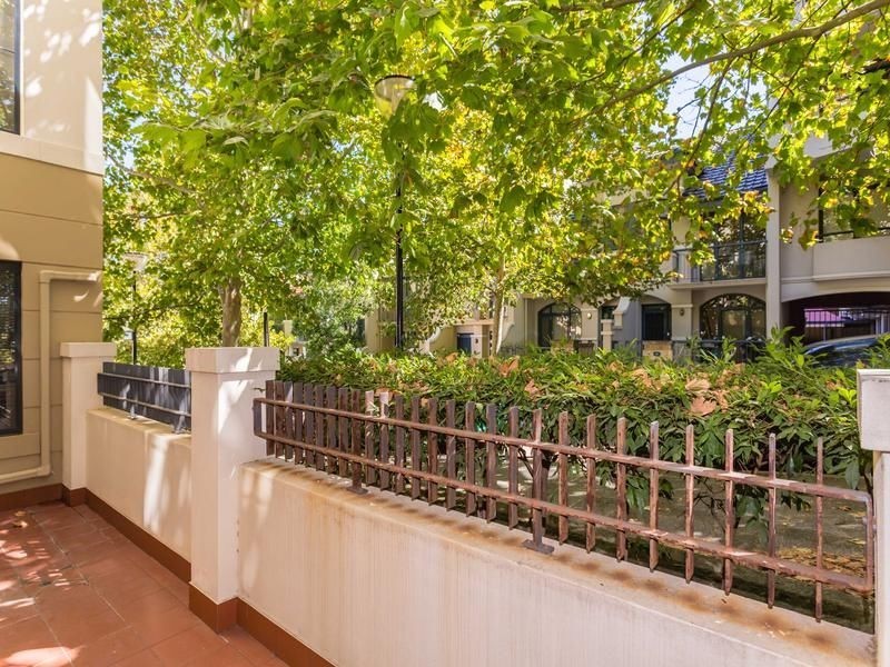 2/60-62 Henry Lawson Walk, East Perth WA 6004