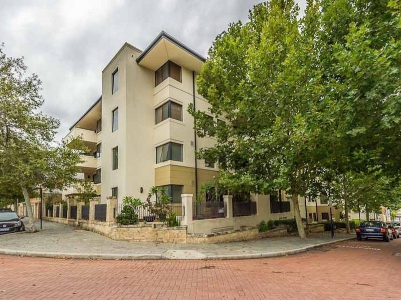 2/60-62 Henry Lawson Walk, East Perth WA 6004