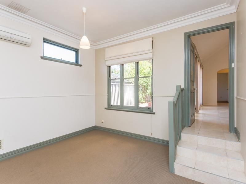 55 Woolwich Street, West Leederville WA 6007