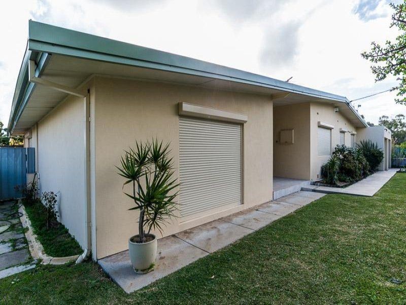 11 Camberwell Road, Balga WA 6061