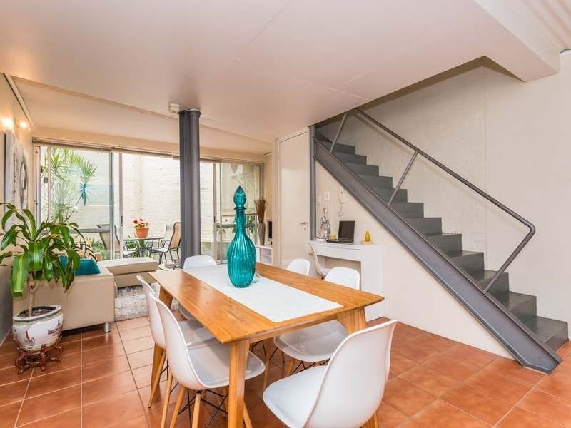 2 Little Brown Street, East Perth WA 6004