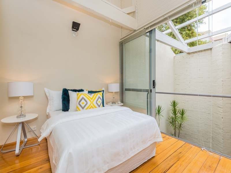 2 Little Brown Street, East Perth WA 6004