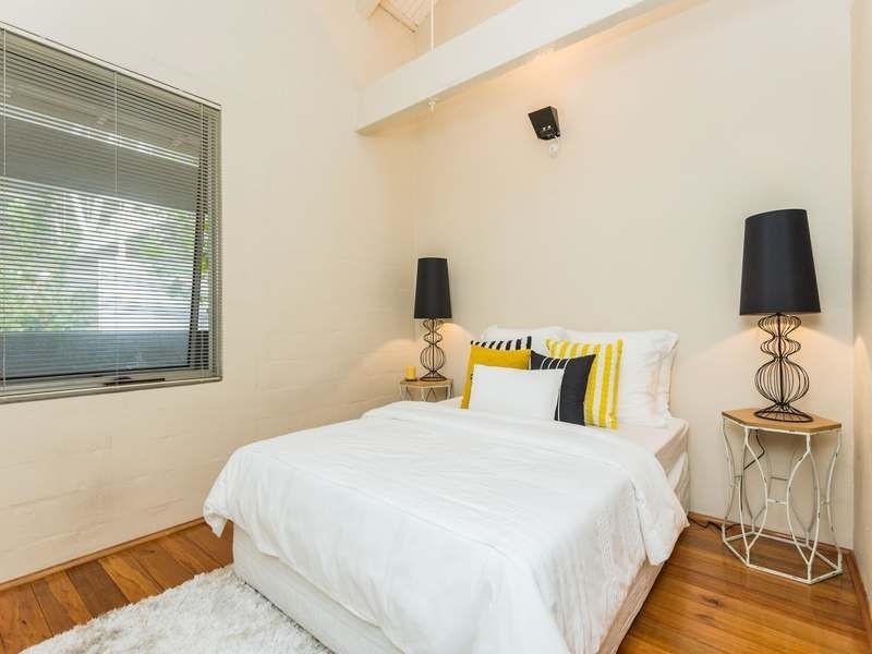 2 Little Brown Street, East Perth WA 6004