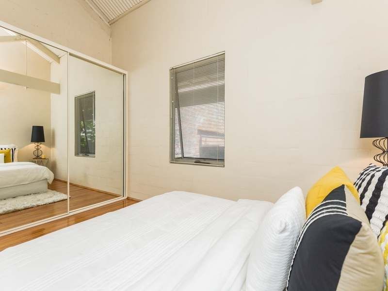 2 Little Brown Street, East Perth WA 6004