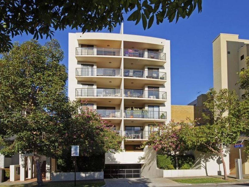 11/2 Colin Street, West Perth WA 6005
