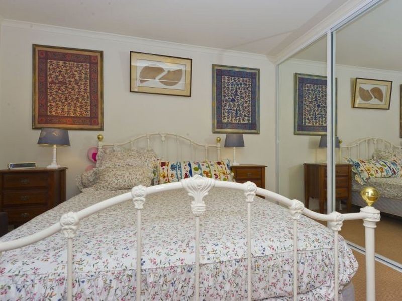 11/2 Colin Street, West Perth WA 6005