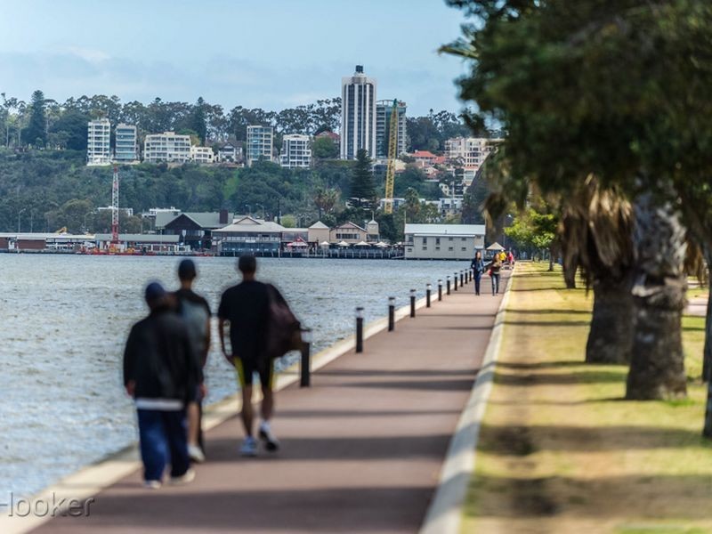 28/126 Terrace Road, Perth WA 6000