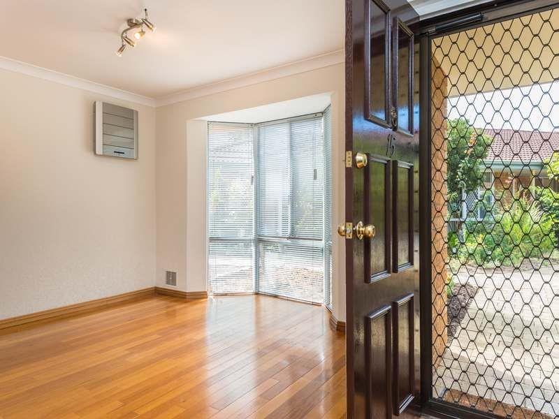 15/8 Newton Street, Bayswater WA 6053