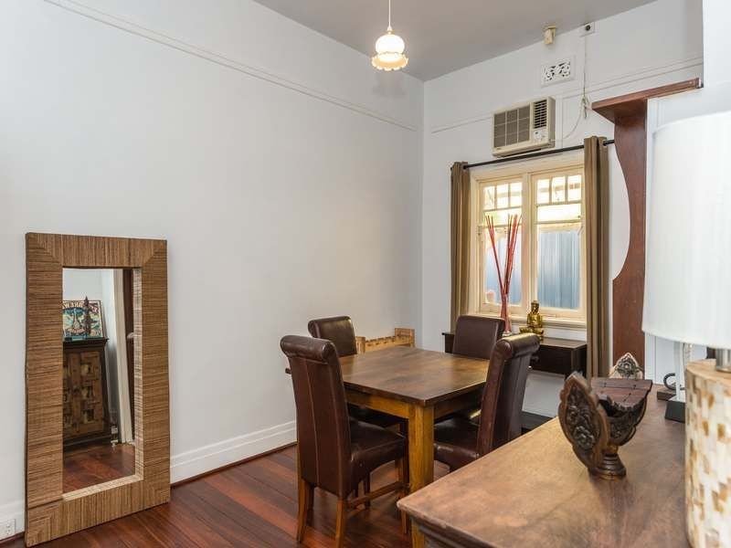 91 Kitchener Avenue, Victoria Park WA 6100