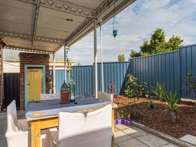 91 Kitchener Avenue, Victoria Park WA 6100