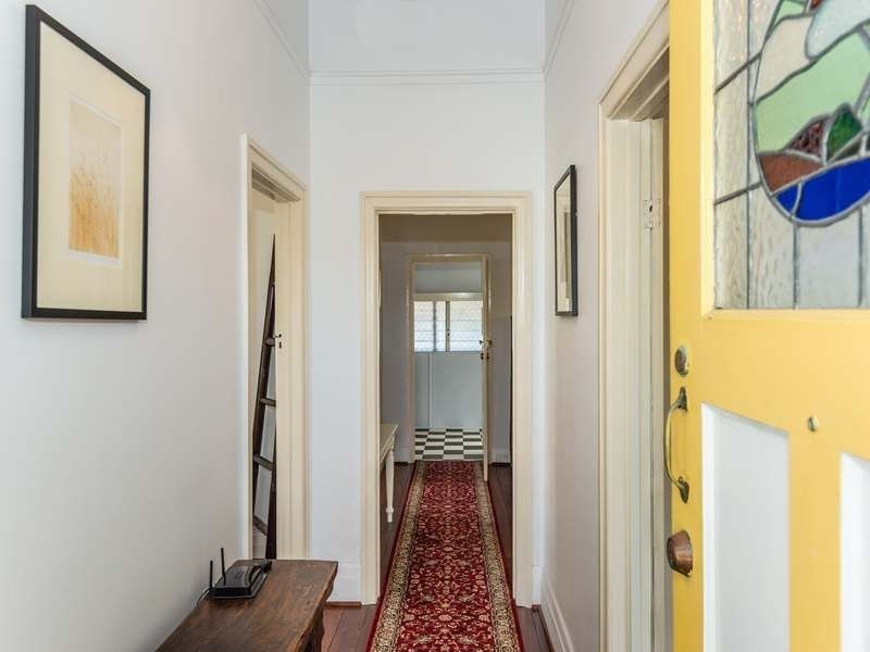 91 Kitchener Avenue, Victoria Park WA 6100