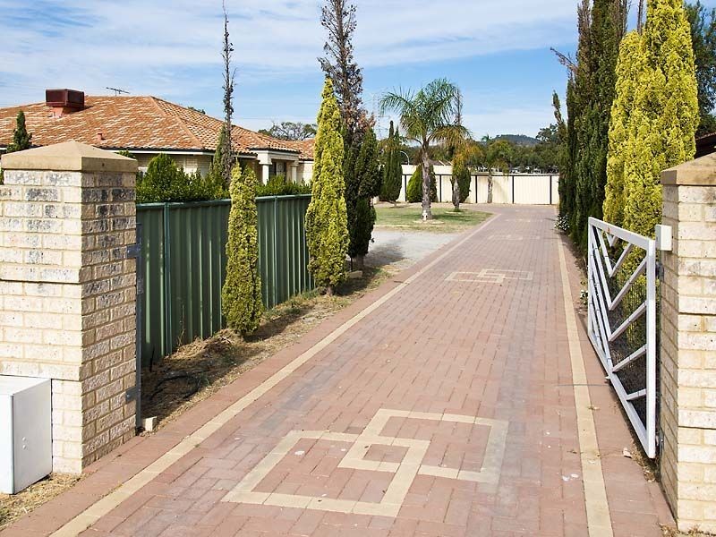 113 Torquata Boulevard, Helena Valley WA 6056