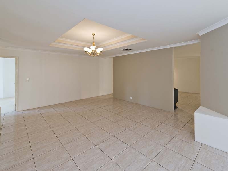 113 Torquata Boulevard, Helena Valley WA 6056