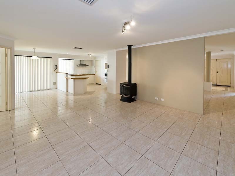 113 Torquata Boulevard, Helena Valley WA 6056