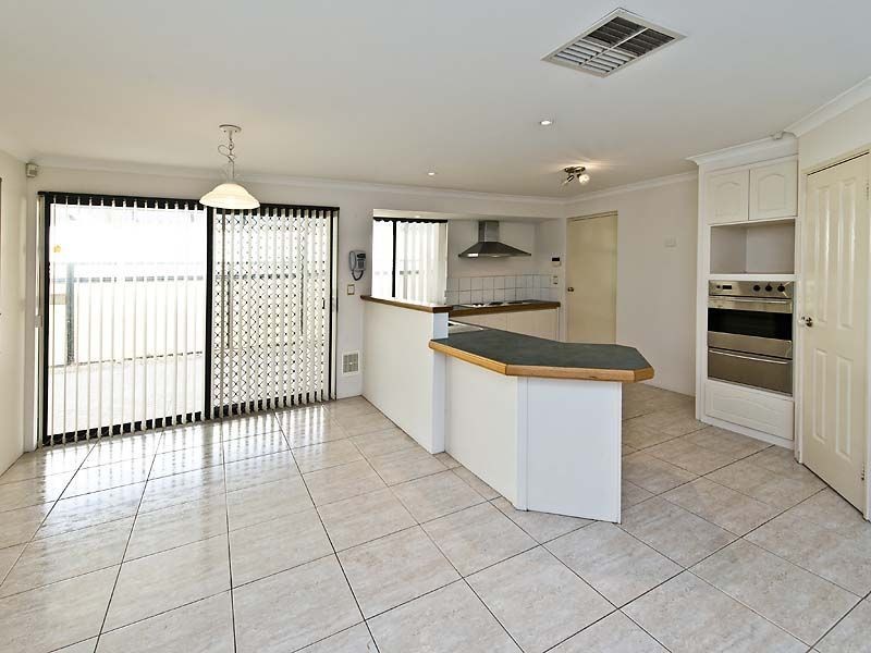 113 Torquata Boulevard, Helena Valley WA 6056