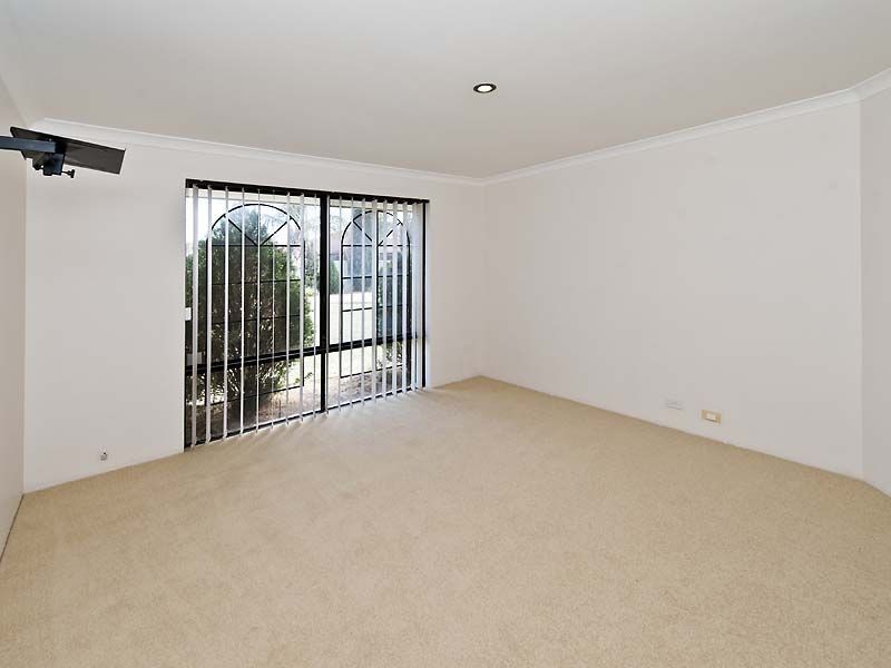 113 Torquata Boulevard, Helena Valley WA 6056