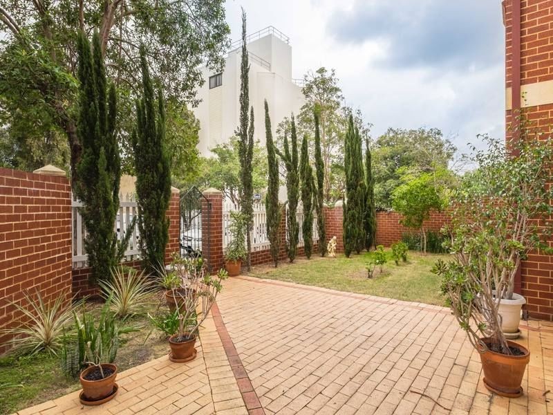 6/62 Bronte Street, East Perth WA 6004