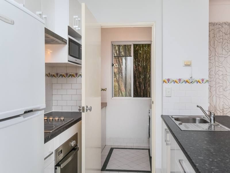 6/62 Bronte Street, East Perth WA 6004