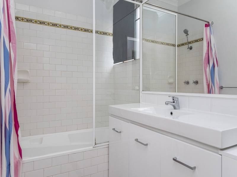 6/62 Bronte Street, East Perth WA 6004