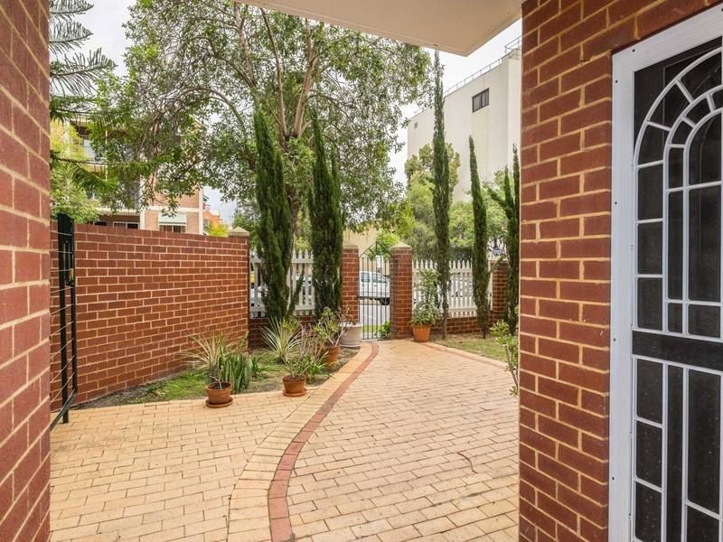 6/62 Bronte Street, East Perth WA 6004