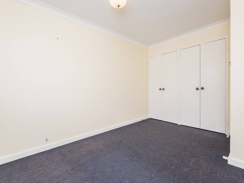 2/25 Renwick Street, South Perth WA 6151