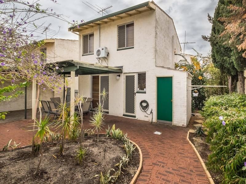 2/25 Renwick Street, South Perth WA 6151