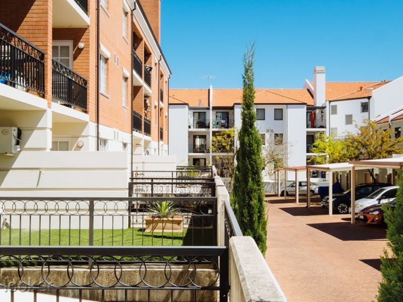 2/19 Little Shenton Lane, Northbridge WA 6003